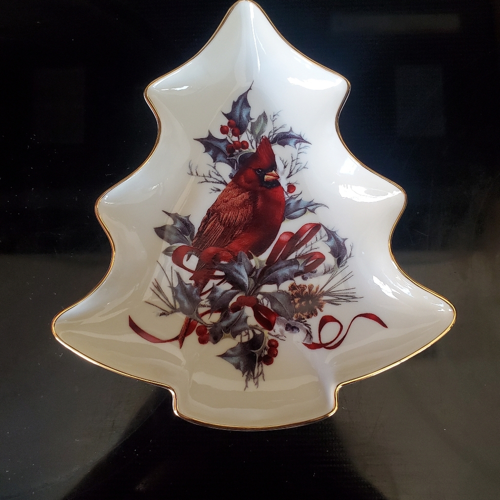 Lenox Winter Greetings Tree Candy Dish. NEW in ORIGINAL Box
